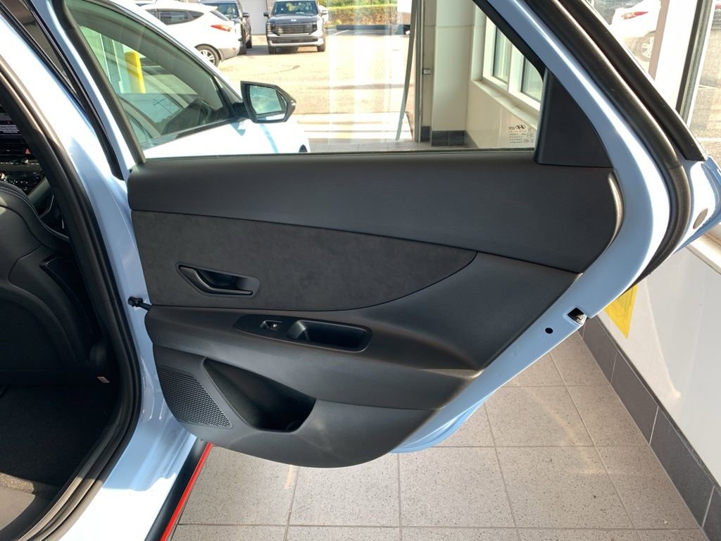 New 2025 Hyundai Elantra N image 14