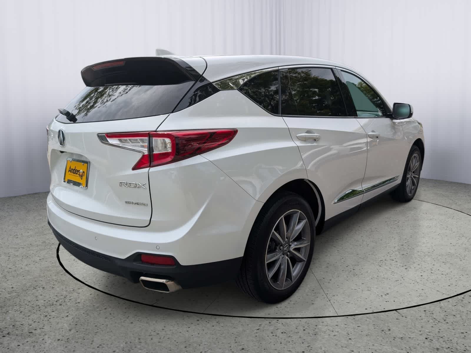 Used 2023 Acura RDX w/ Technology Package AWD/4WD image 3