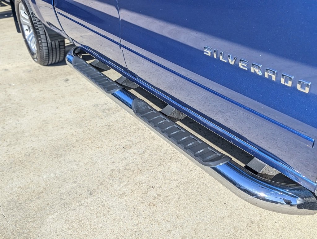 Used 2018 Chevrolet Silverado 1500 LT w/ All Star Edition image 17