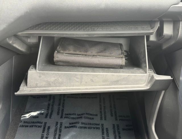 Used 2023 Nissan Pathfinder Rock Creek AWD/4WD image 26