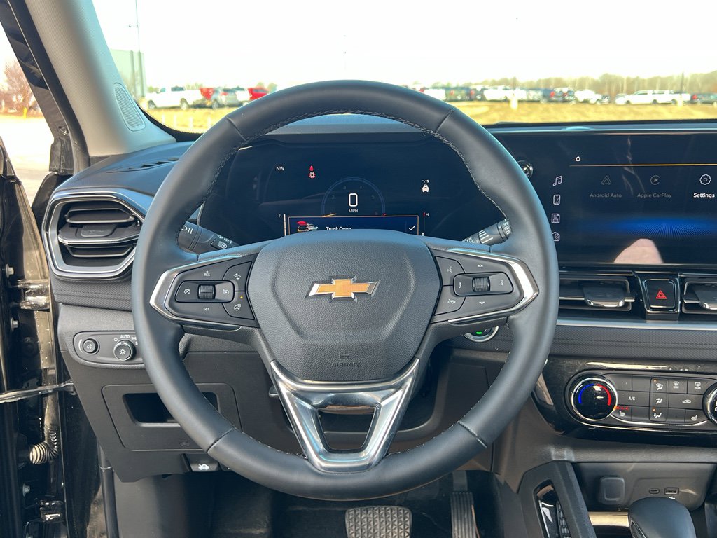 Used 2024 Chevrolet TrailBlazer LT w/ LT Cold Weather Package image 27