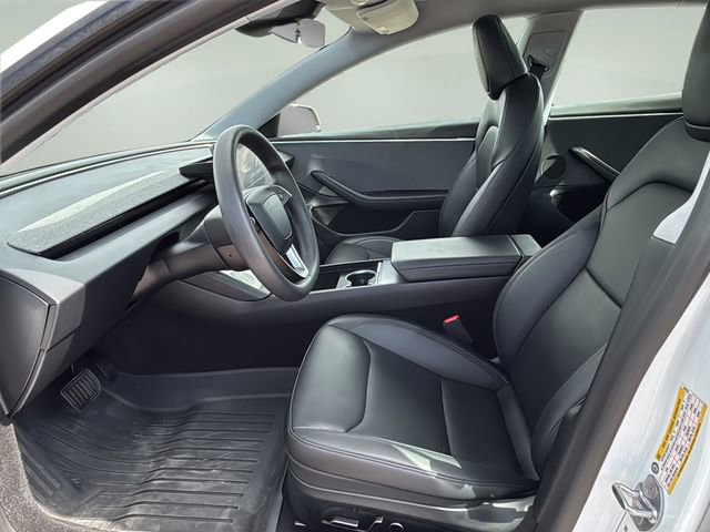 Used 2025 Tesla Model 3 image 21
