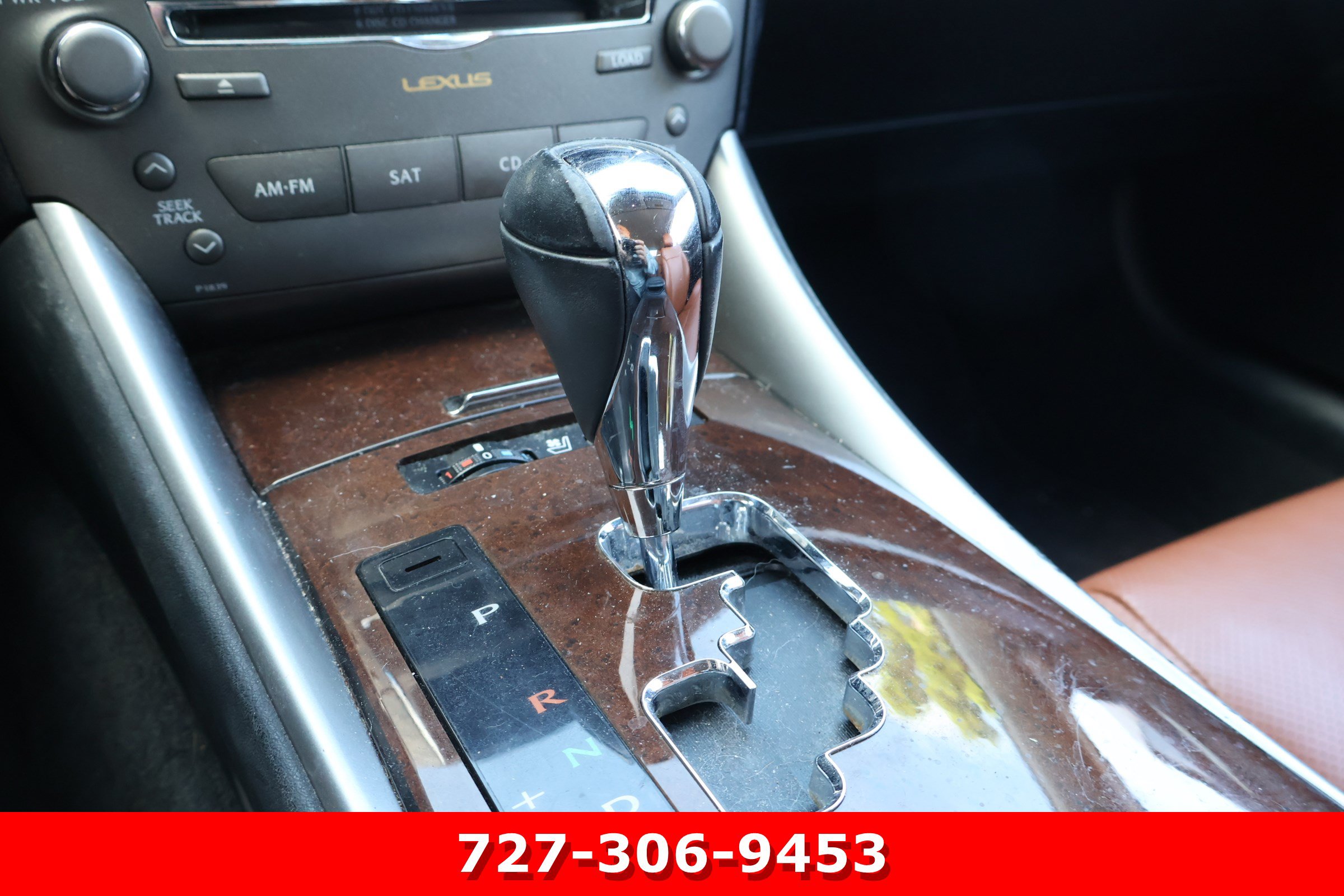 Used 2012 Lexus IS 250C w/ Luxury Pkg RWD image 28