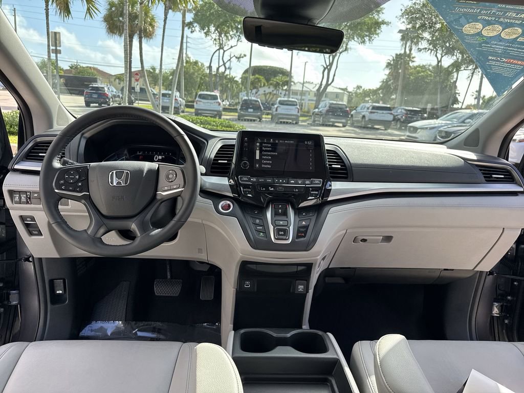 Used 2023 Honda Odyssey EX-L image 36