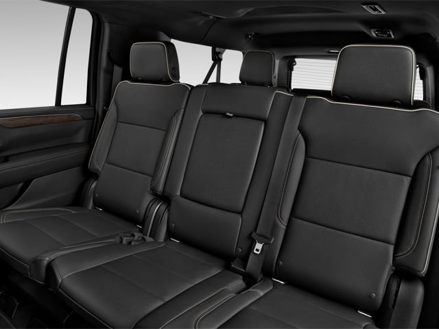 Used 2024 Chevrolet Suburban Premier AWD/4WD image 11