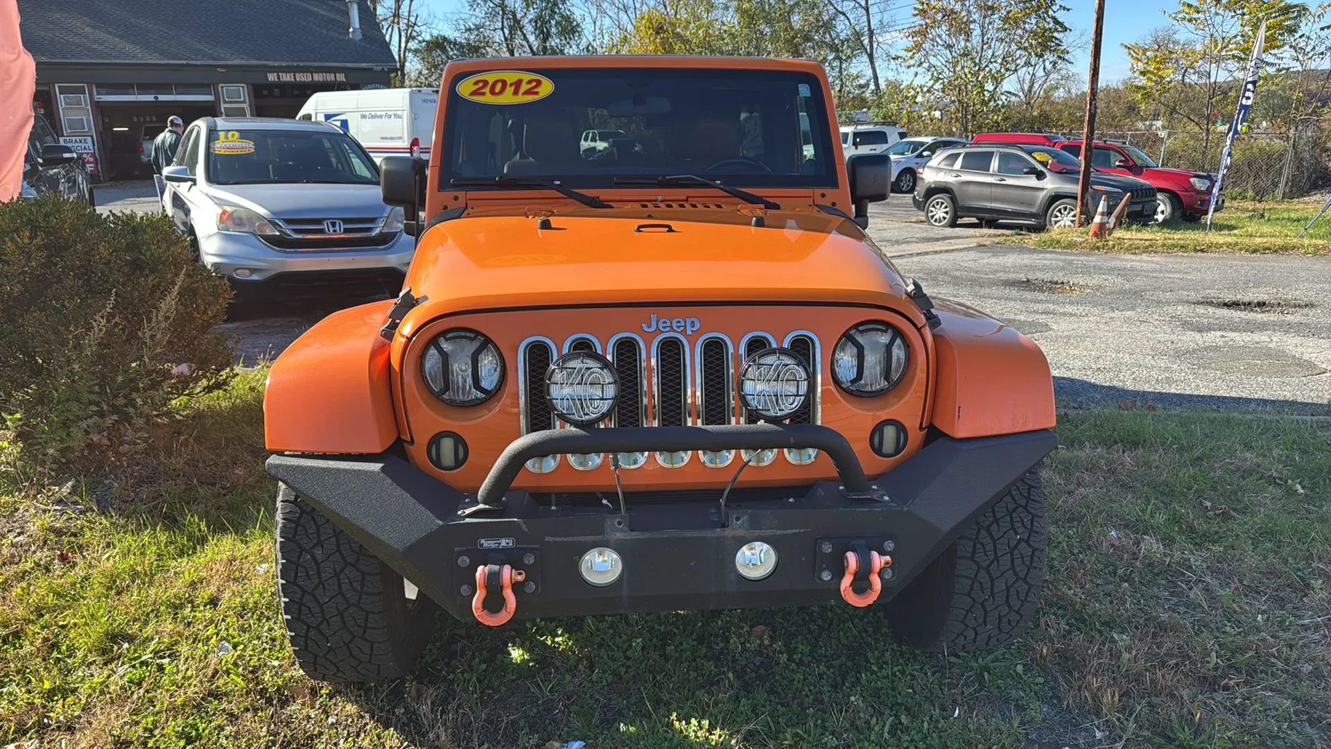 Used 2012 Jeep Wrangler Unlimited Sahara image 2