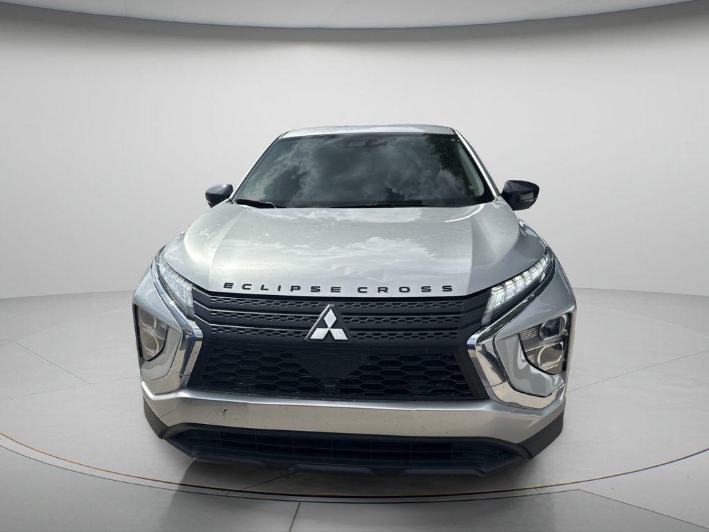 Used 2025 Mitsubishi Eclipse Cross LE AWD/4WD image 2