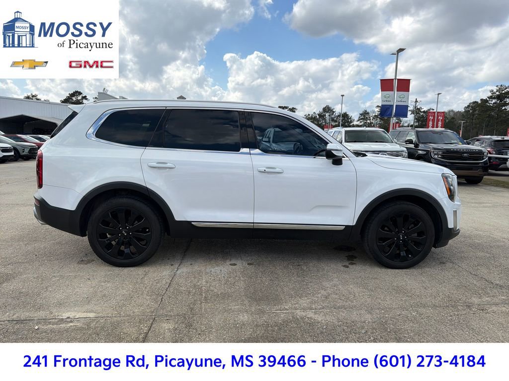 Used 2021 Kia Telluride EX w/ EX Premium Package image 7
