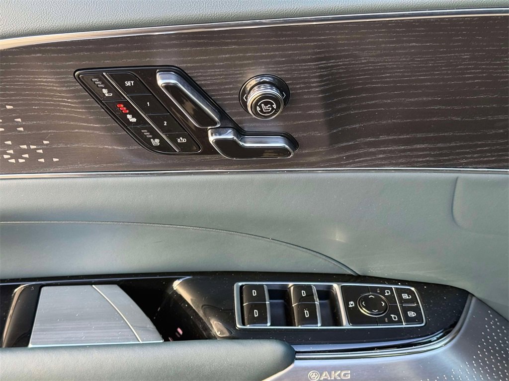 Used 2024 Cadillac Lyriq Sport w/ Nappa Leather Package image 21