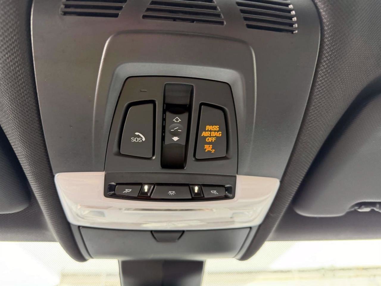 Used 2016 BMW X5 xDrive50i AWD/4WD image 31