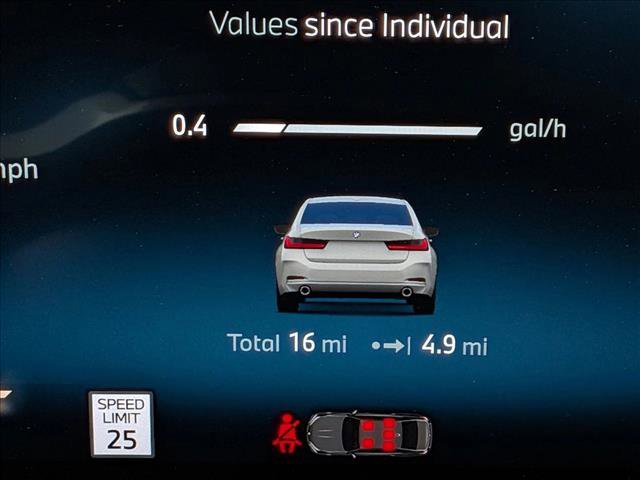 Used 2025 BMW 330i Sedan w/ Convenience Package image 10