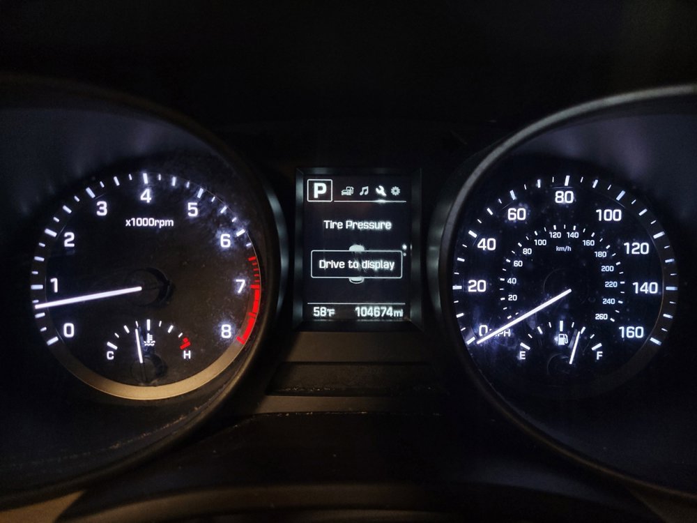 Used 2017 Hyundai Santa Fe Sport image 23