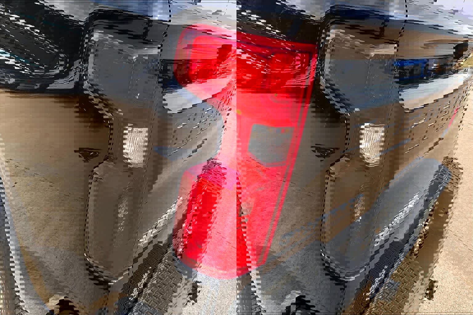 Certified 2024 Chevrolet Silverado 1500 RST image 27