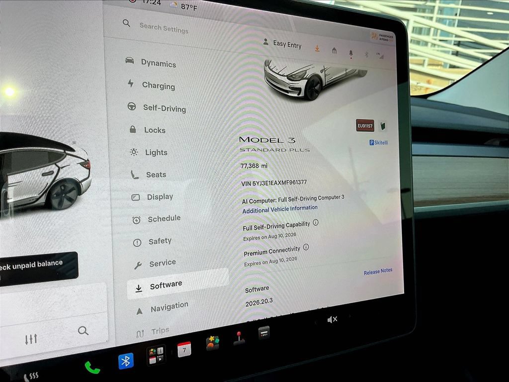 Used 2021 Tesla Model 3 Standard Range Plus RWD image 14