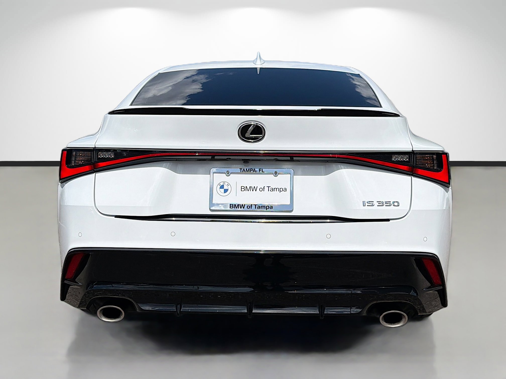 Used 2022 Lexus IS 350 F Sport w/ Navigation Package image 4