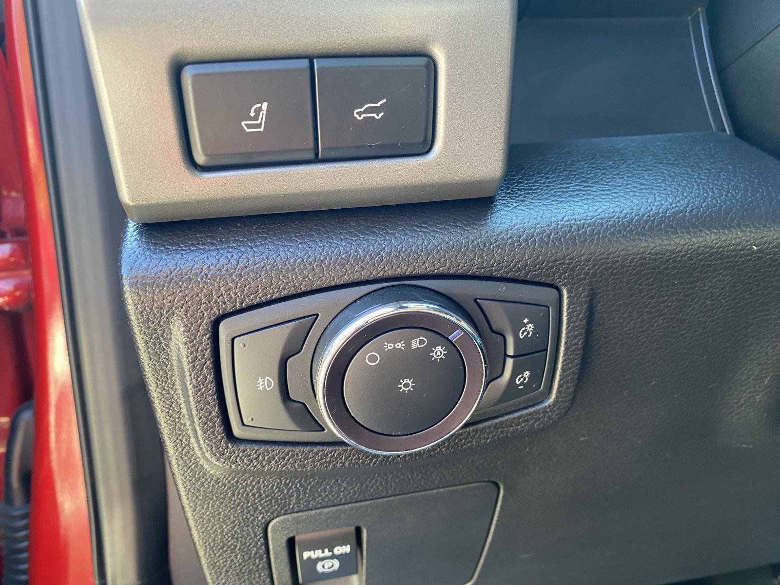 Used 2020 Ford Expedition XLT w/ Equipment Group 202A image 24