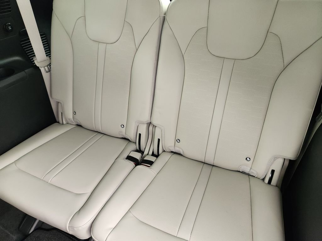 New 2026 Kia Sorento S w/ S Panoramic Sunroof Package image 21