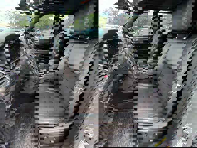 Used 2021 Jeep Grand Cherokee Laredo X image 13