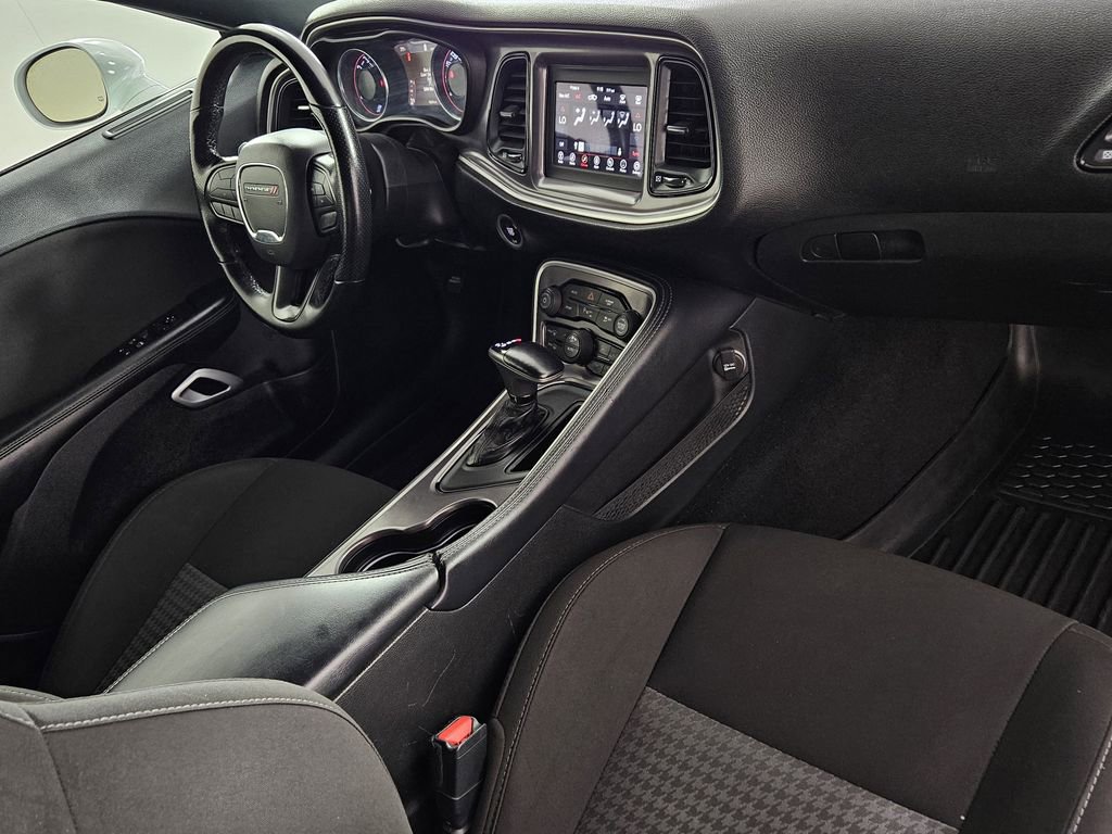 Used 2021 Dodge Challenger R/T RWD image 29