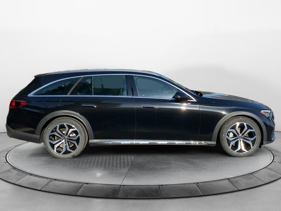 New 2026 Mercedes-Benz E 450 4MATIC All-Terrain Wagon image 8