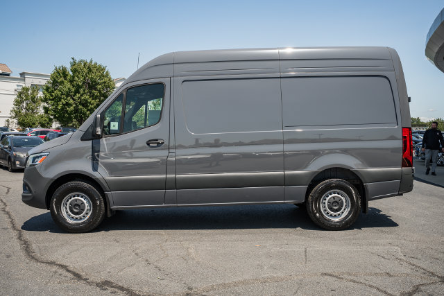 New 2026 Mercedes-Benz Sprinter 2500 image 4