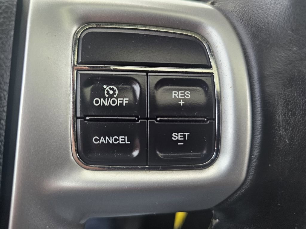 Used 2012 Chrysler 200 S image 51
