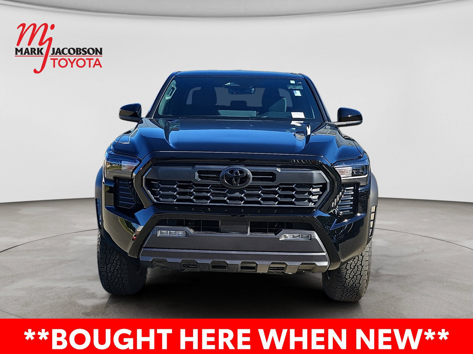 Used 2026 Toyota Tacoma TRD Off-Road AWD/4WD image 3
