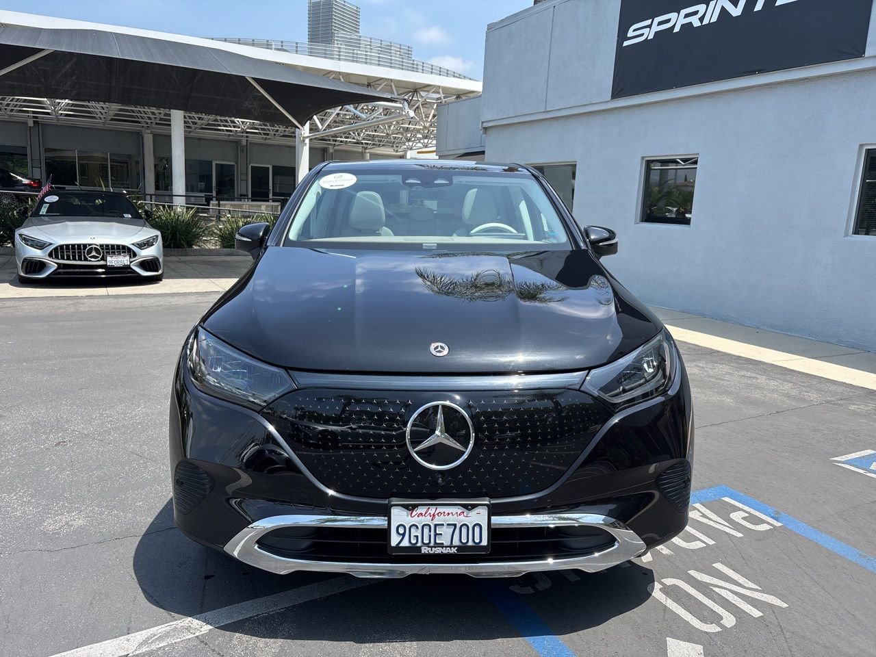 Used 2023 Mercedes-Benz EQE 350+ SUV image 3