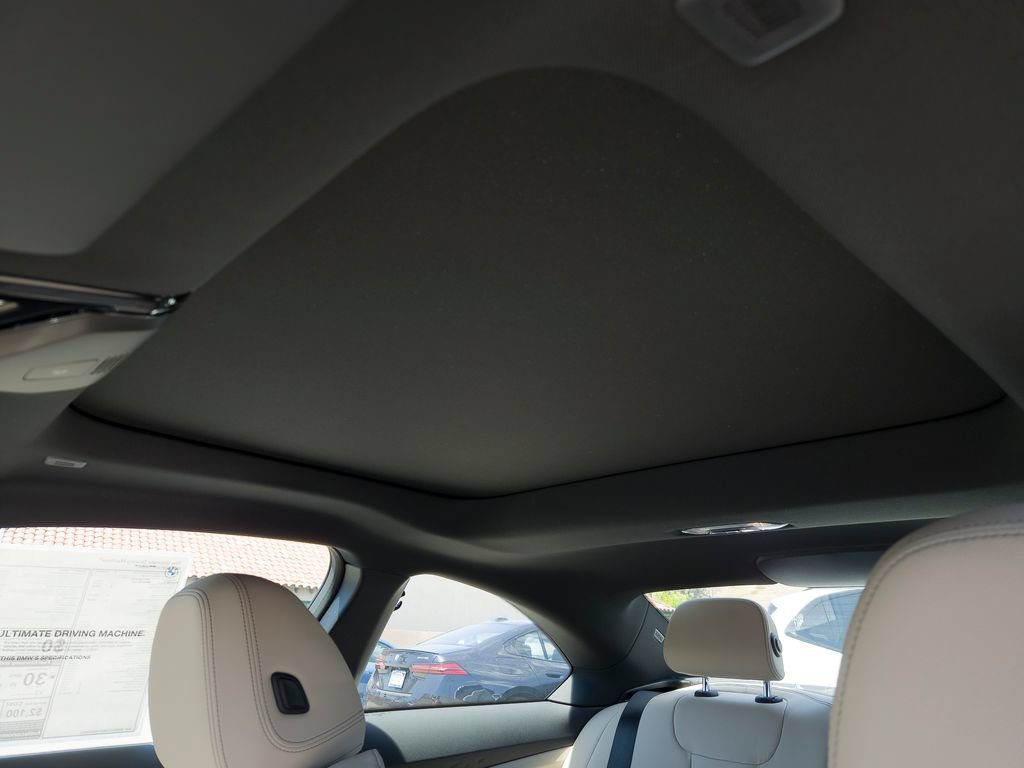 New 2026 BMW 230i Coupe w/ M Sport Package RWD image 9