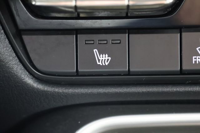 Used 2025 MAZDA CX-70 Plug-In Hybrid w/ Premium Pkg image 16