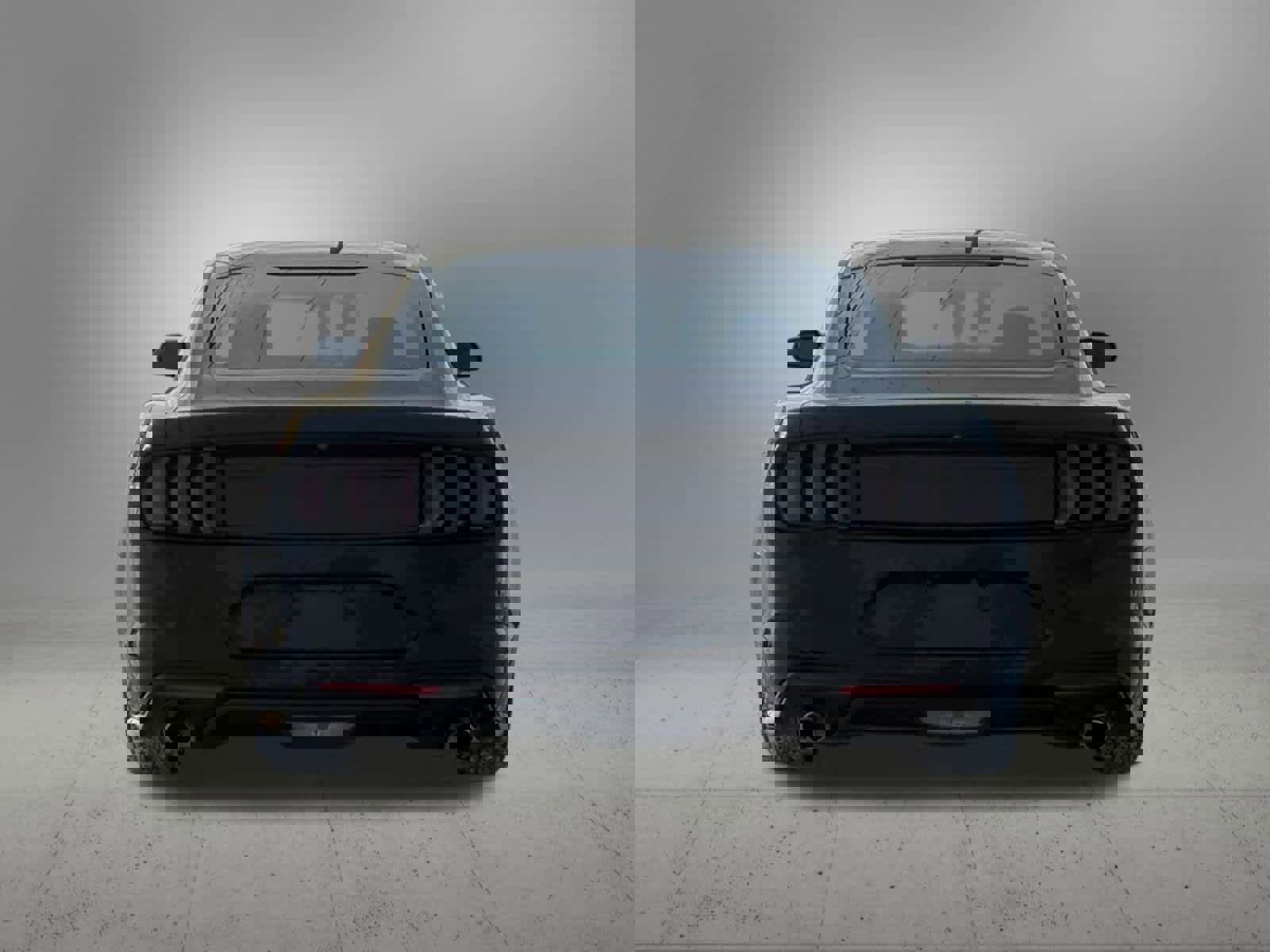 Used 2018 Ford Mustang Coupe image 5