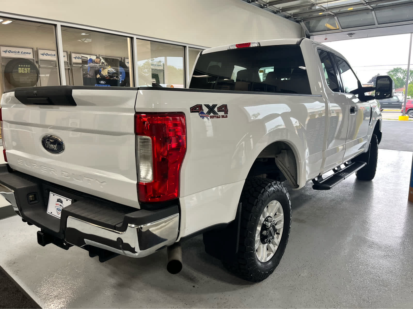 Certified 2019 Ford F250 XLT w/ XLT Value Package AWD/4WD image 8