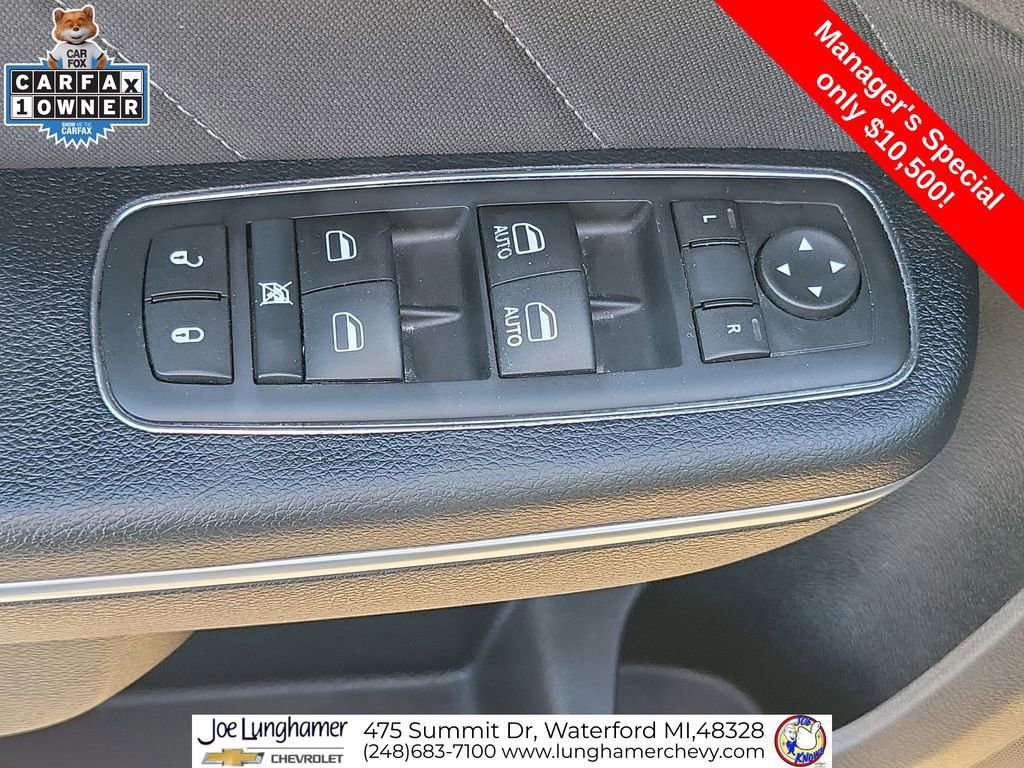 Used 2015 Dodge Charger SXT image 24