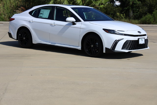 New 2026 Toyota Camry SE w/ Multimedia Upgrade Package FWD image 1