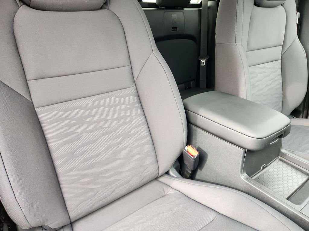 New 2026 Nissan Frontier S image 13