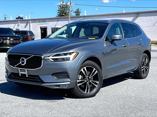 Used 2021 Volvo XC60 T5 Momentum w/ Protection Package Premier AWD/4WD image 2