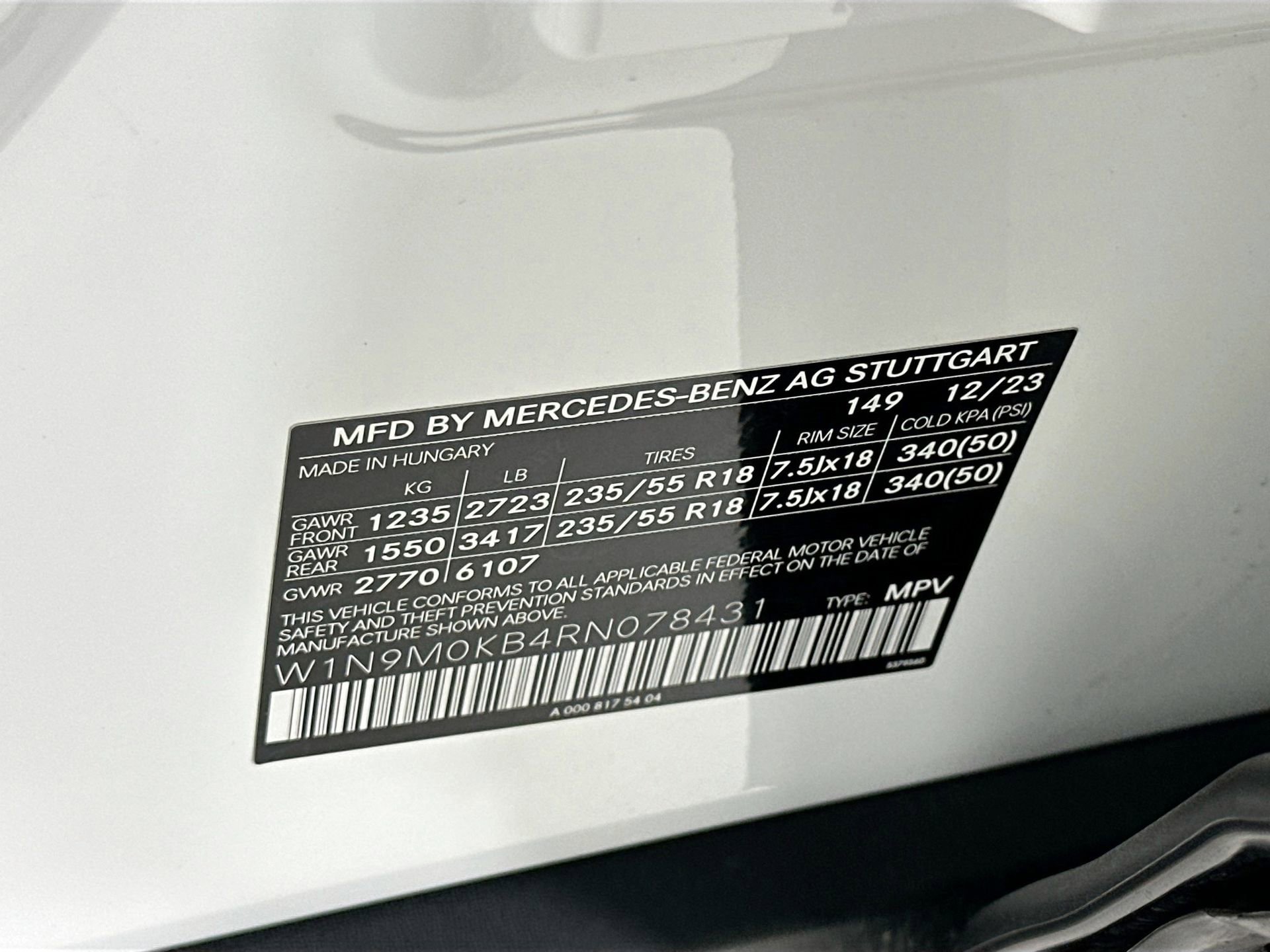 Certified 2024 Mercedes-Benz EQB 300 4MATIC image 33