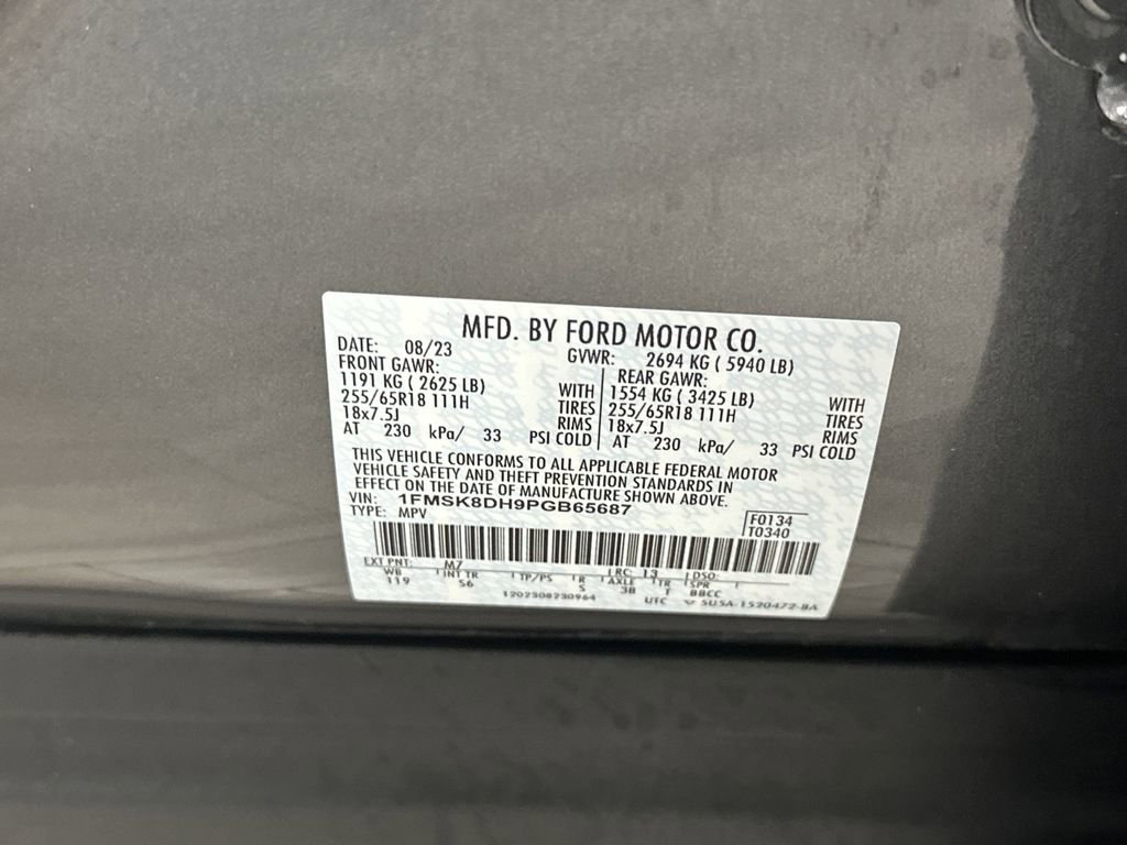 Used 2023 Ford Explorer XLT w/ Equipment Group 202A image 39