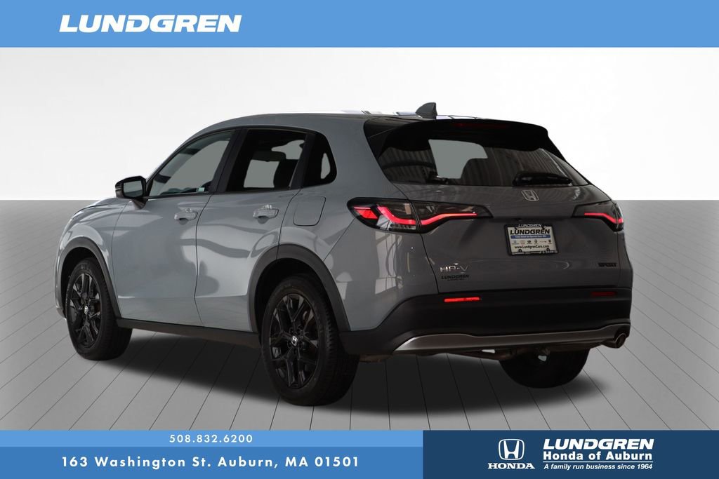 Used 2024 Honda HR-V Sport image 4