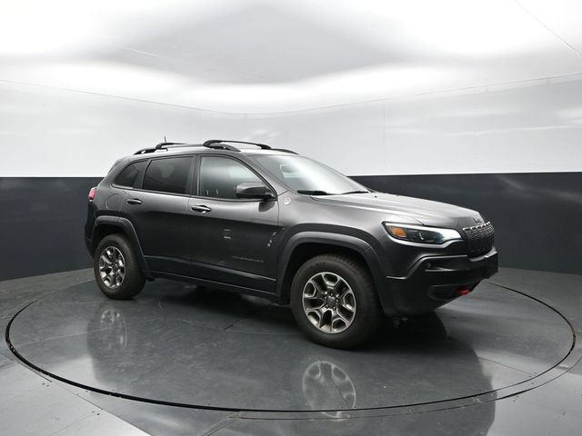 Used 2021 Jeep Cherokee Trailhawk w/ Trailer Tow Group AWD/4WD image 1