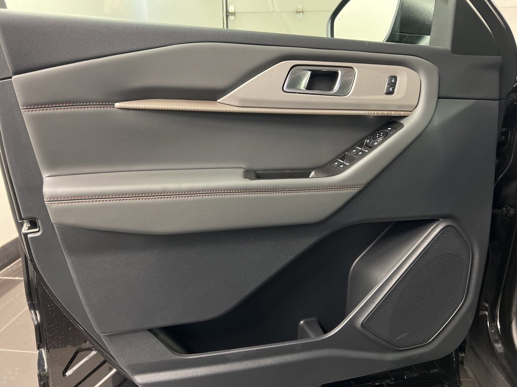 New 2026 Ford Explorer Active w/ Active Comfort Package image 26
