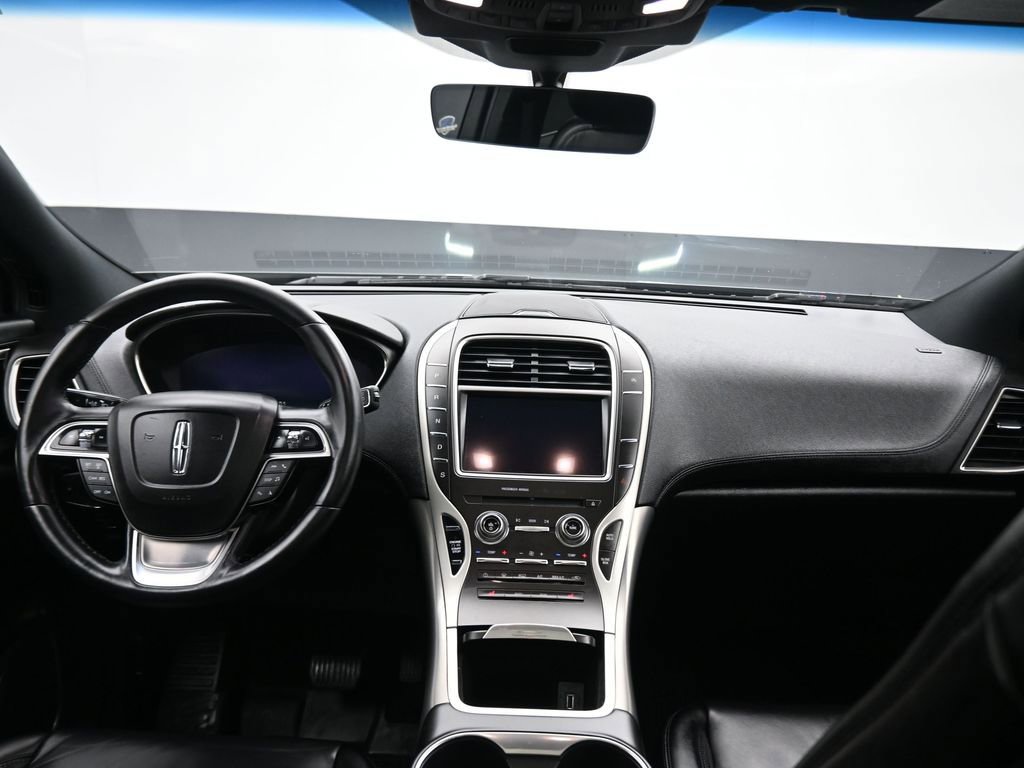 Used 2019 Lincoln Nautilus Select AWD/4WD image 40