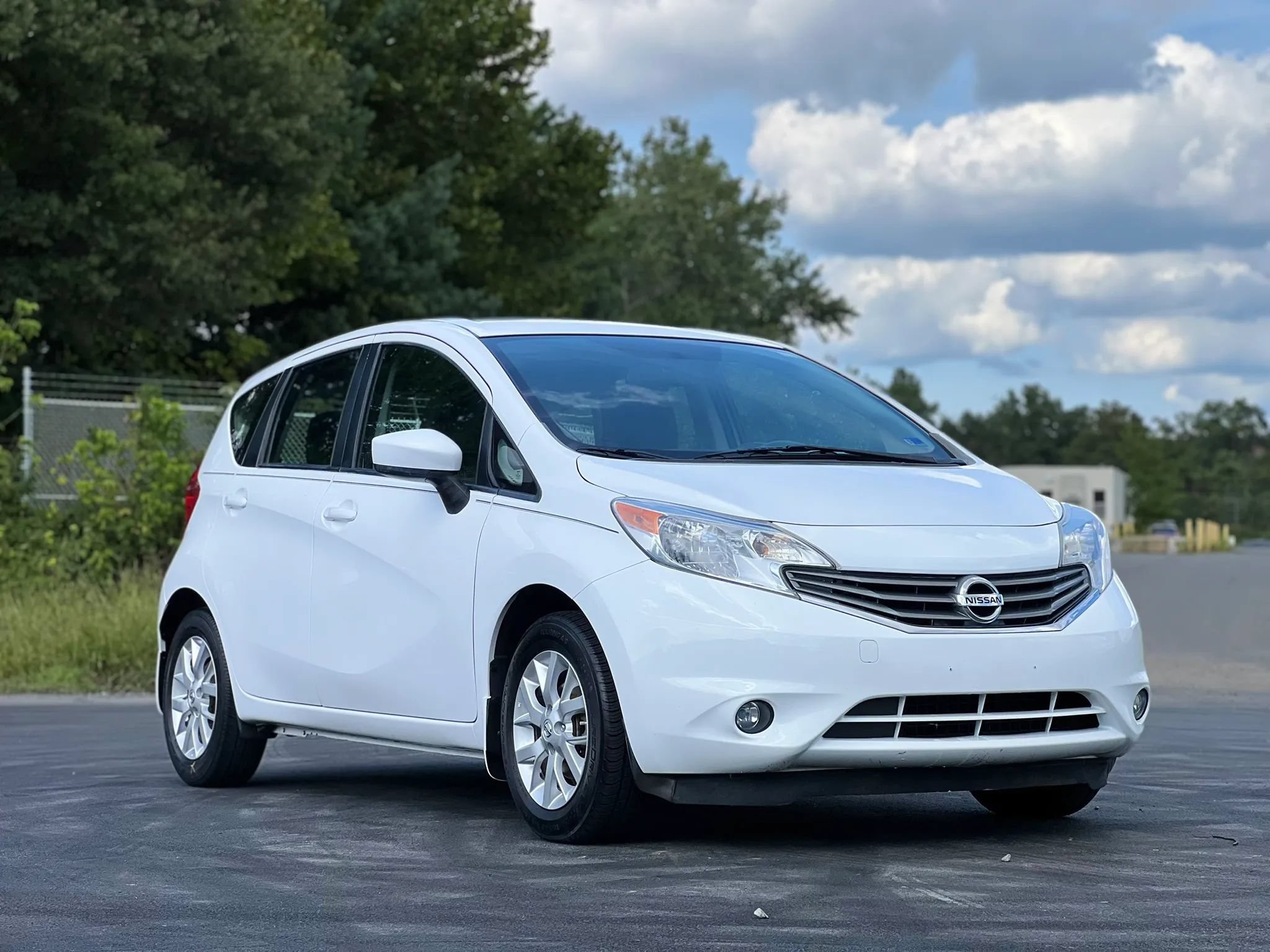 Used 2015 Nissan Versa Note SV w/ SV Appearance Package FWD image 7