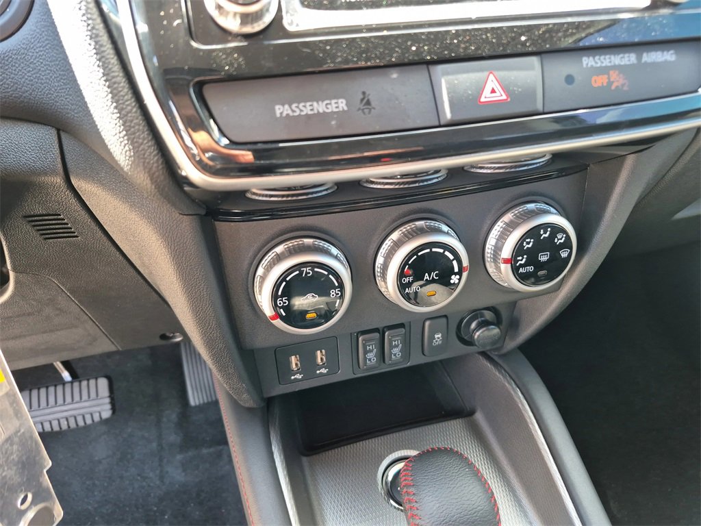 Used 2025 Mitsubishi Outlander Sport LE image 36