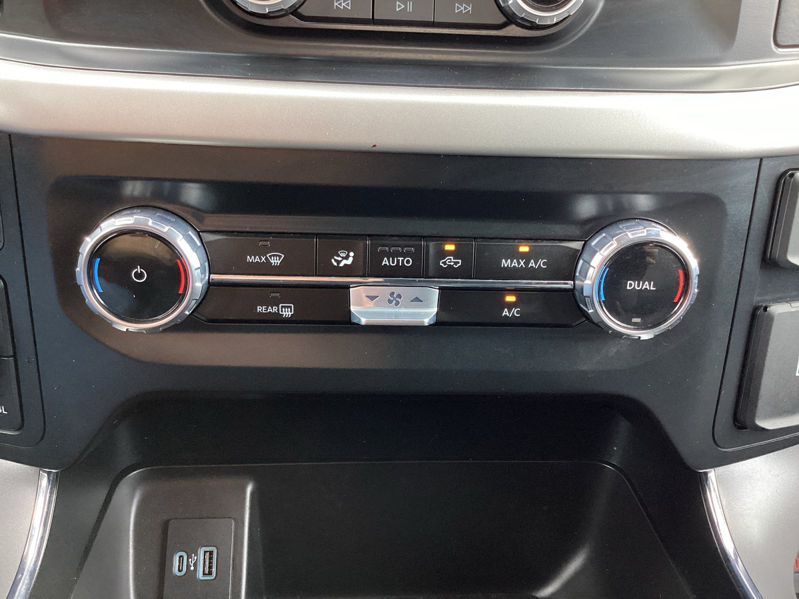 Used 2023 Ford F150 XLT w/ Equipment Group 301A Mid AWD/4WD image 19