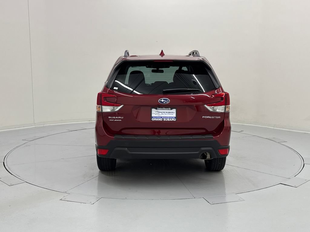 Certified 2023 Subaru Forester Premium image 4