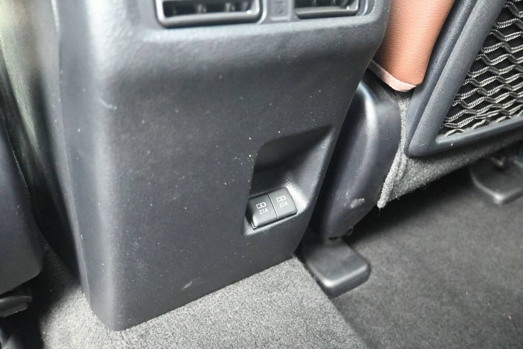 Used 2021 Toyota 4Runner Limited RWD image 19