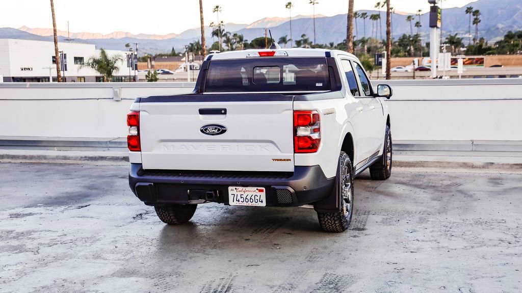 Used 2025 Ford Maverick Tremor image 9