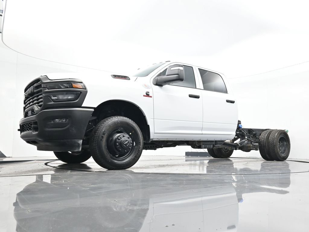 New 2026 RAM 3500 Tradesman image 28