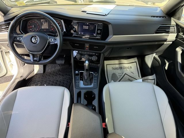 Certified 2021 Volkswagen Jetta R-Line w/ R-Line Cold Weather Package FWD image 14